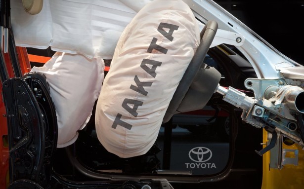 Toyota отзывает очередную партию из 331 000 автомобилей по всему миру